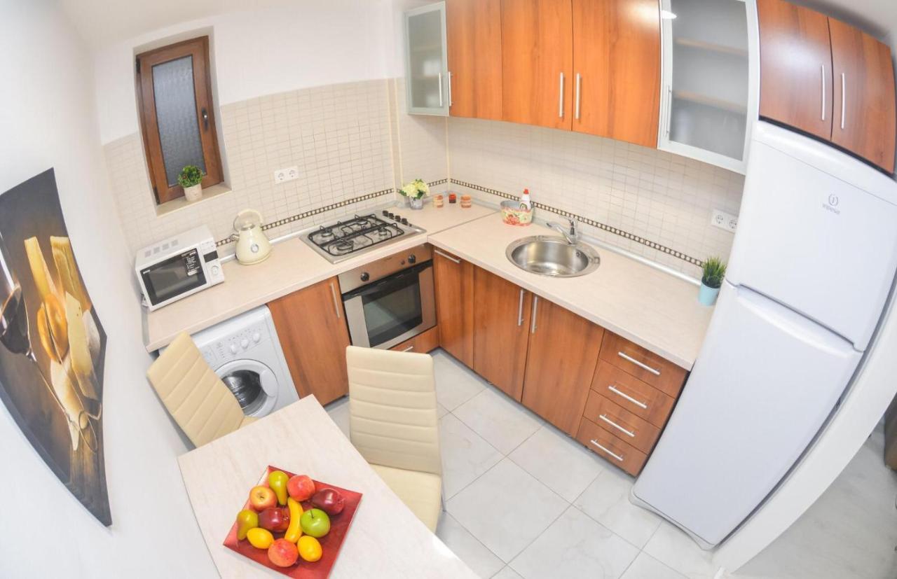 Spacious And Modern Apartment Close To Old City Bucureşti Exterior foto