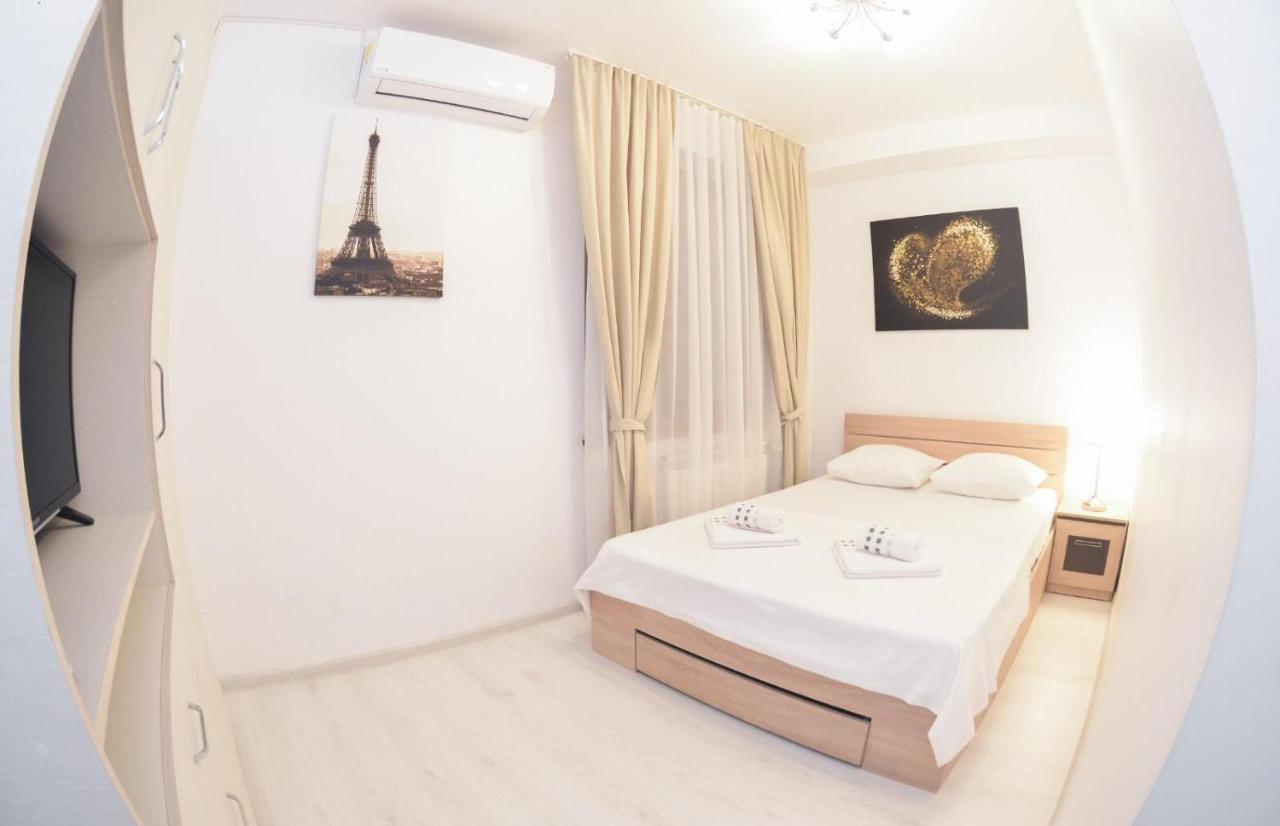 Spacious And Modern Apartment Close To Old City Bucureşti Exterior foto