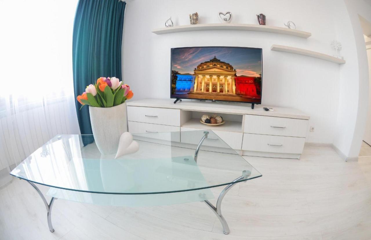 Spacious And Modern Apartment Close To Old City Bucureşti Exterior foto